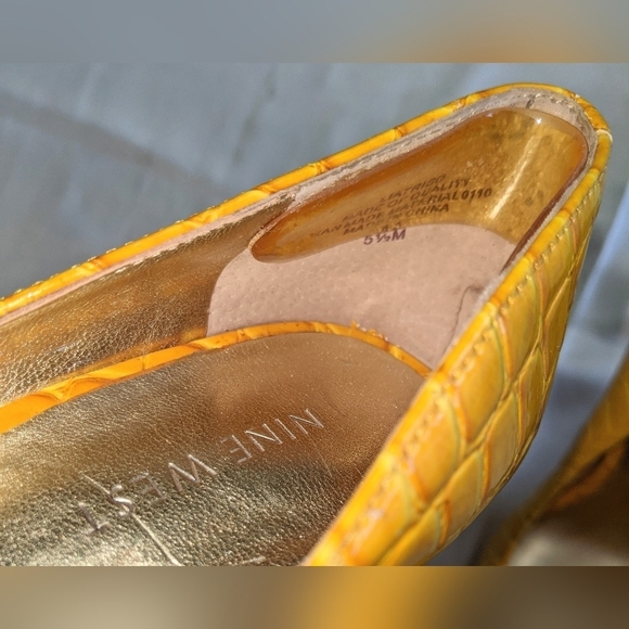 Nine West Liatris Peep Toe Platform Pump Golden Yellow Vegan Leather Sz 5 1/2 - Picture 5 of 9